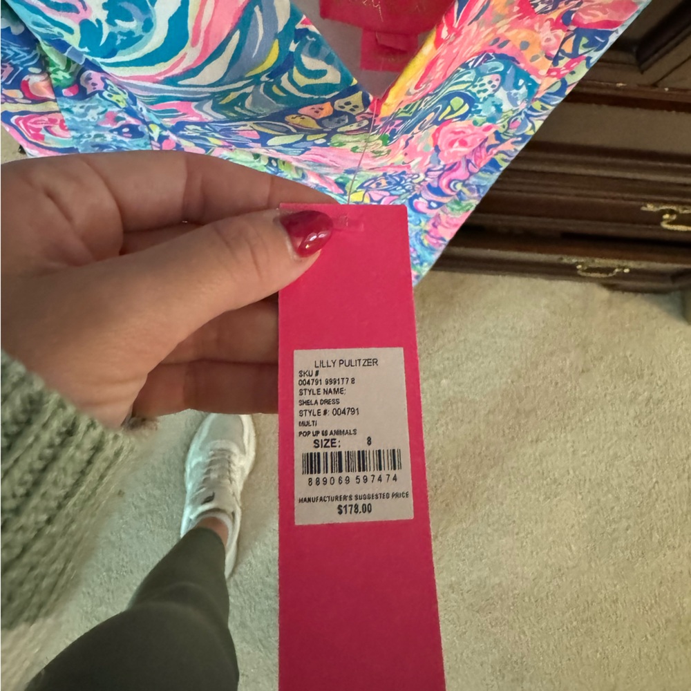 Lilly Pulitzer NWT shift dress with v neck and back - Picture 3 of 3